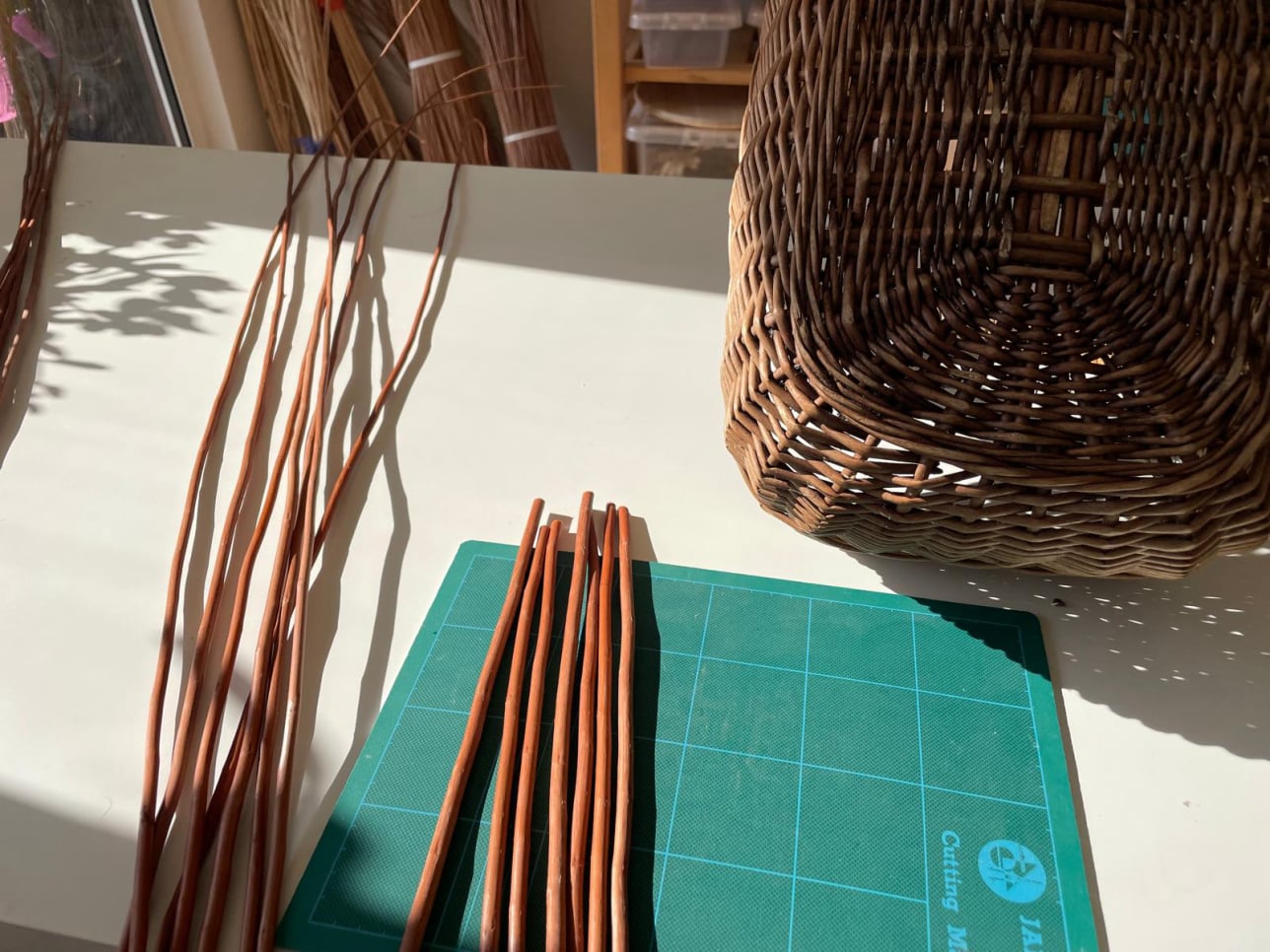 Selecting base sticks