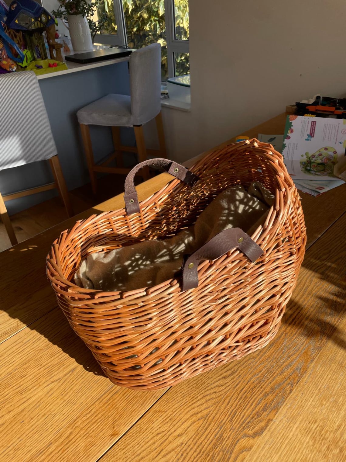 Children's shopper basket